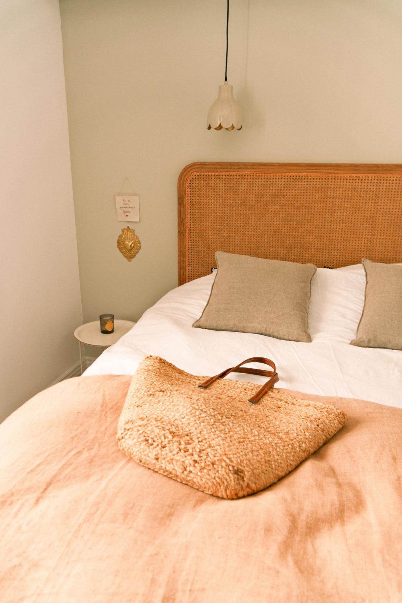 Coup De Coeur Centre Village Et Climatise 3 Etoiles Terra Cigala Bandol