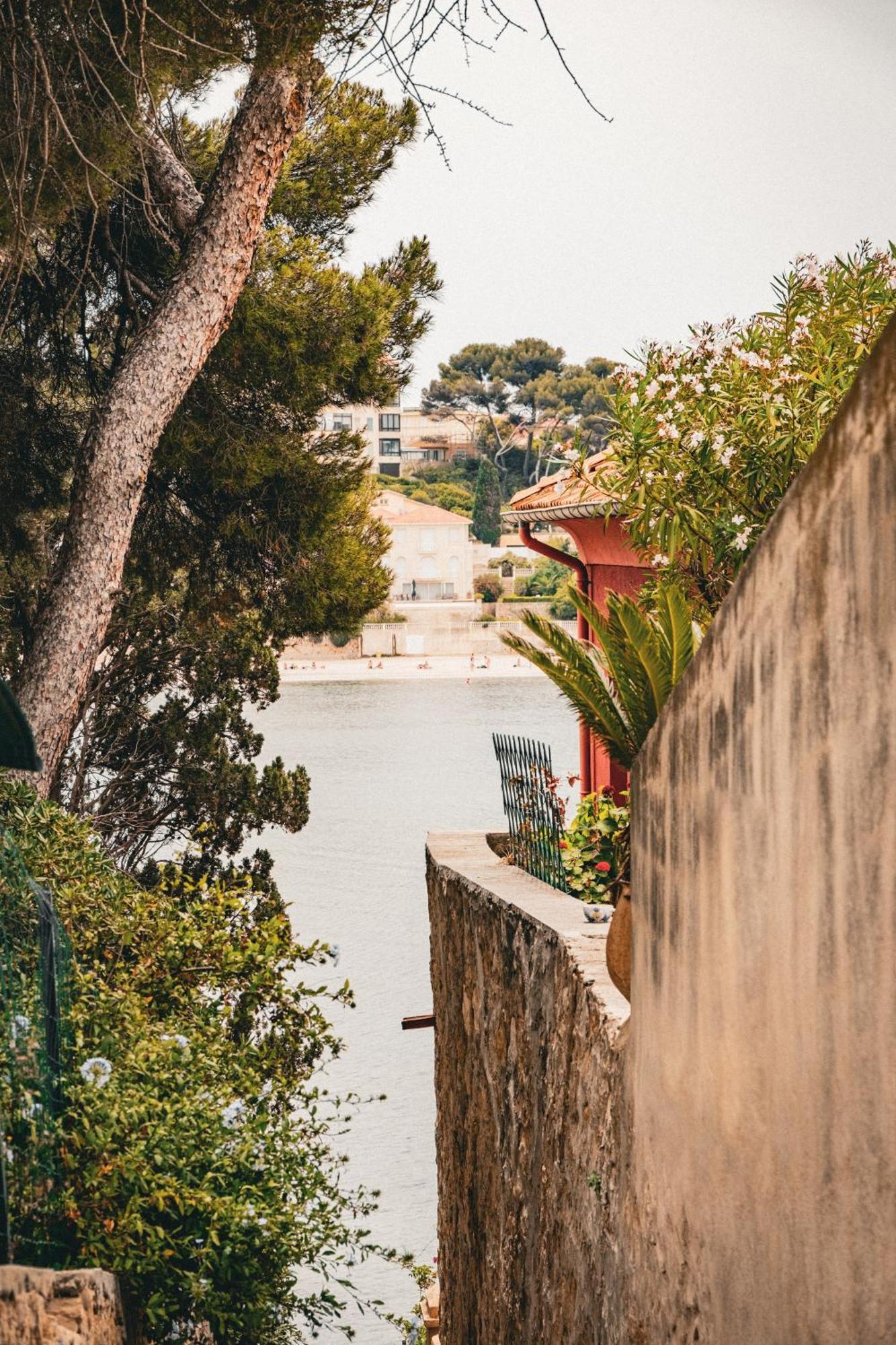 Apartment Coup De Coeur Centre Village Et Climatise 3 Etoiles Terra Cigala Bandol